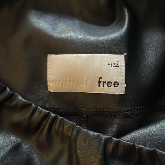 Aritzia Black Pleather leggings - Picture 3 of 6